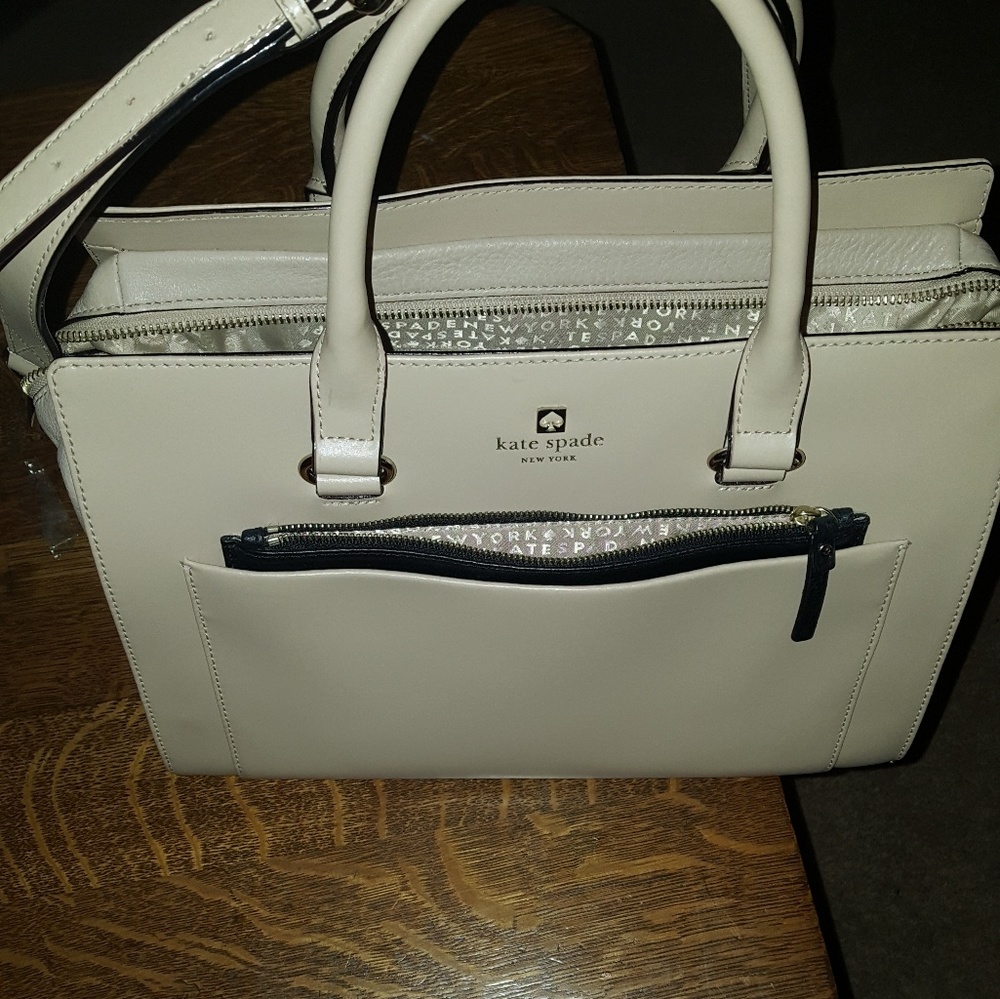 Kate Spade nude bag. Excellent used condition